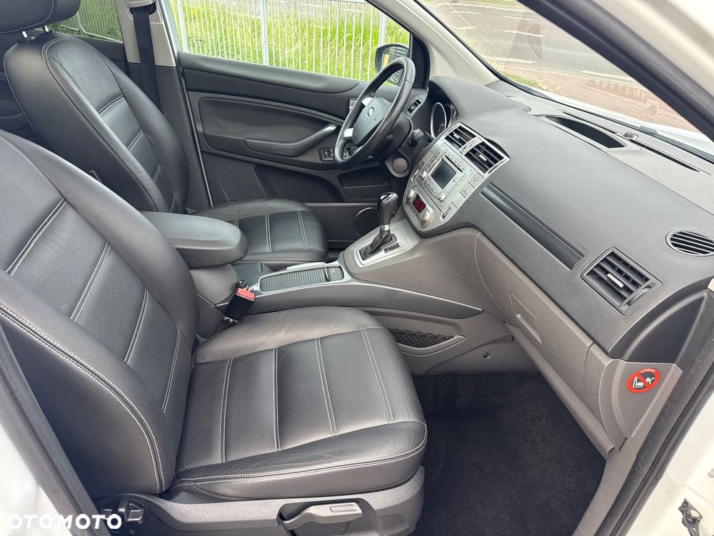 Ford Kuga 2.5 4x4 Titanium - 15