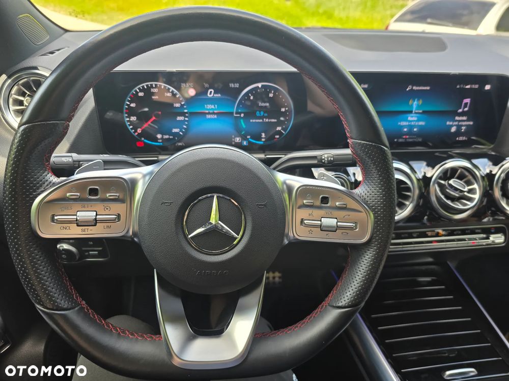 Mercedes-Benz GLA 200 Business Edition - 5