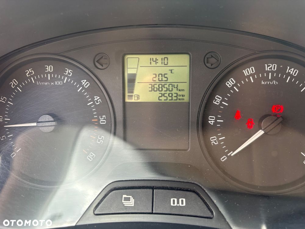 Skoda Fabia 1.6 TDI DPF Classic - 34