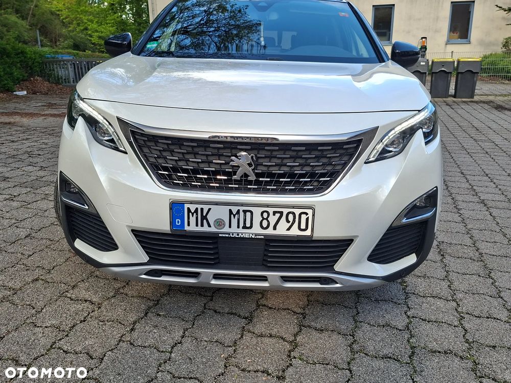 Peugeot 5008 - 5