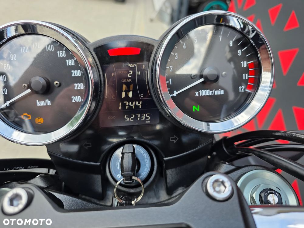 Kawasaki Z 900 RS - 30