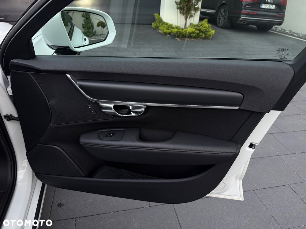 Volvo V90 D4 Geartronic - 34