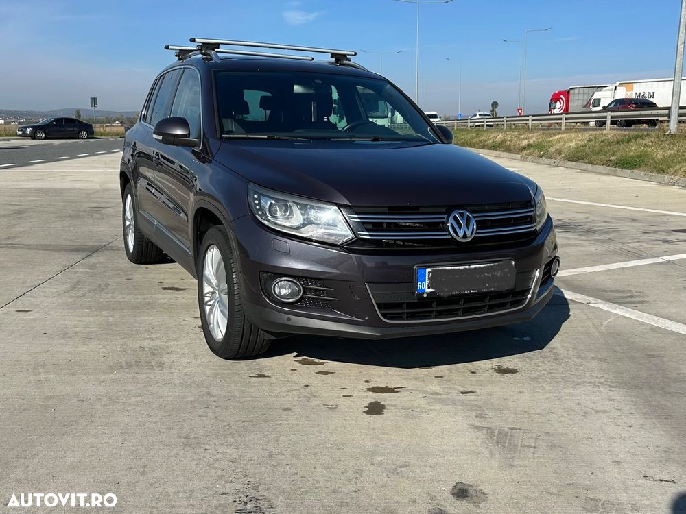 Volkswagen Tiguan 2.0 TDI DPF 4Motion BlueMotion Technology DSG Lounge Sport & Style - 1