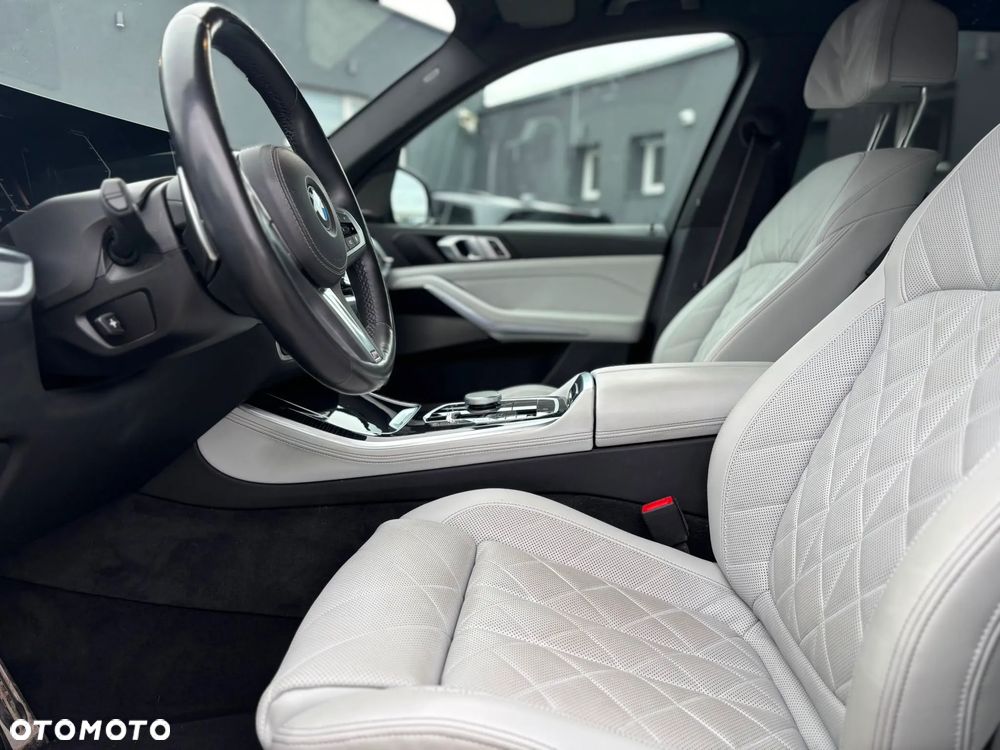BMW X5 xDrive30d mHEV - 12