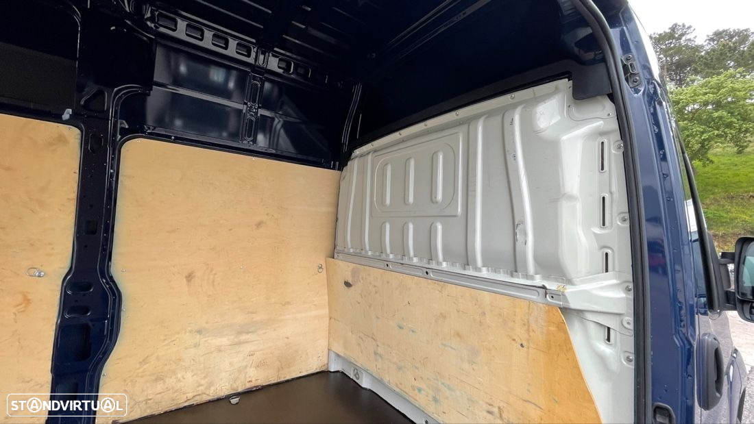 Peugeot Boxer 2.2 BlueHDI 165 CV - 23