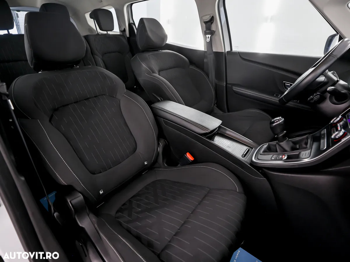 Renault Grand Scenic BLUE dCi 120 LIMITED - 6