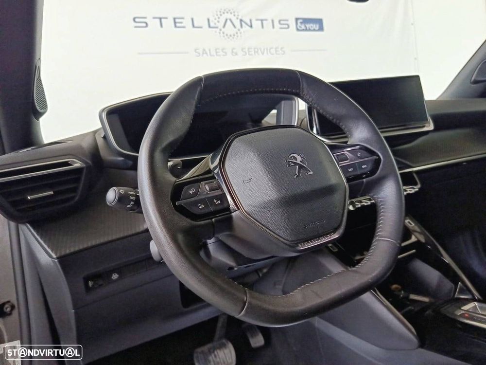 Peugeot 2008 1.5 BlueHDi Allure Pack EAT8 - 12