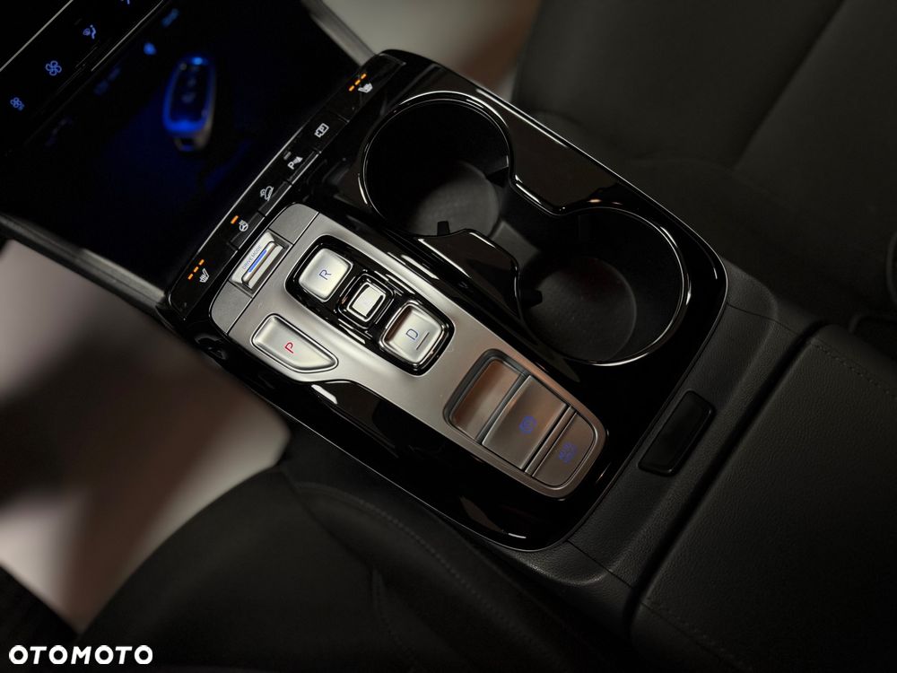 Hyundai Tucson 1.6 T-GDi HEV Platinum 2WD - 19