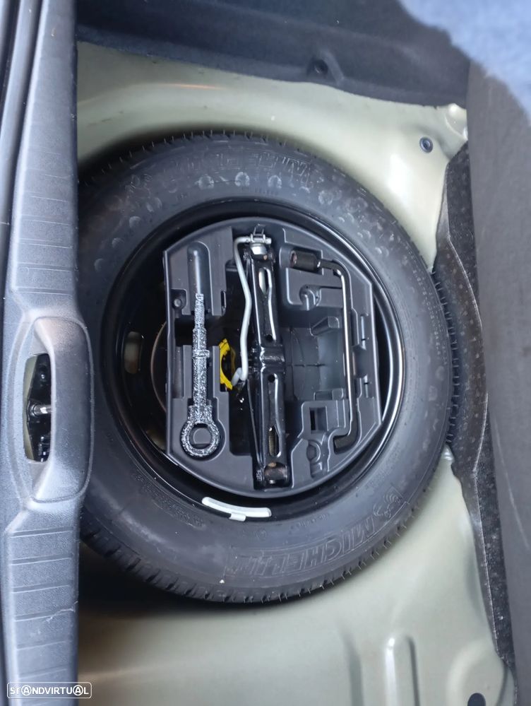 Peugeot 208 HDi 68 Access - 8