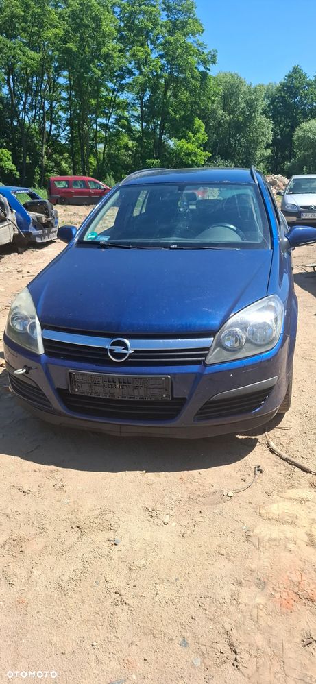 Opel Astra H 1,7 CDTI  Z 17 DTH na części - 3