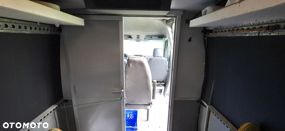 Mercedes-Benz Sprinter 318 CDI L3H2 - 19