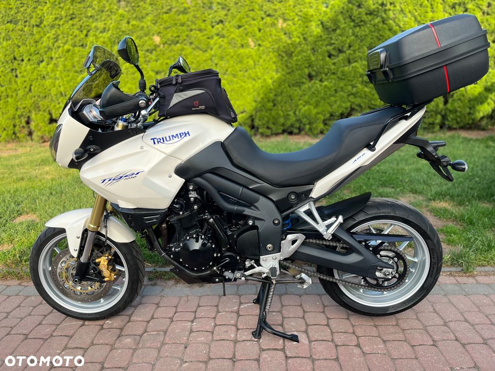 Triumph Tiger - 8