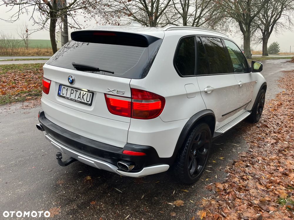 BMW X5 4.8i xDrive - 3