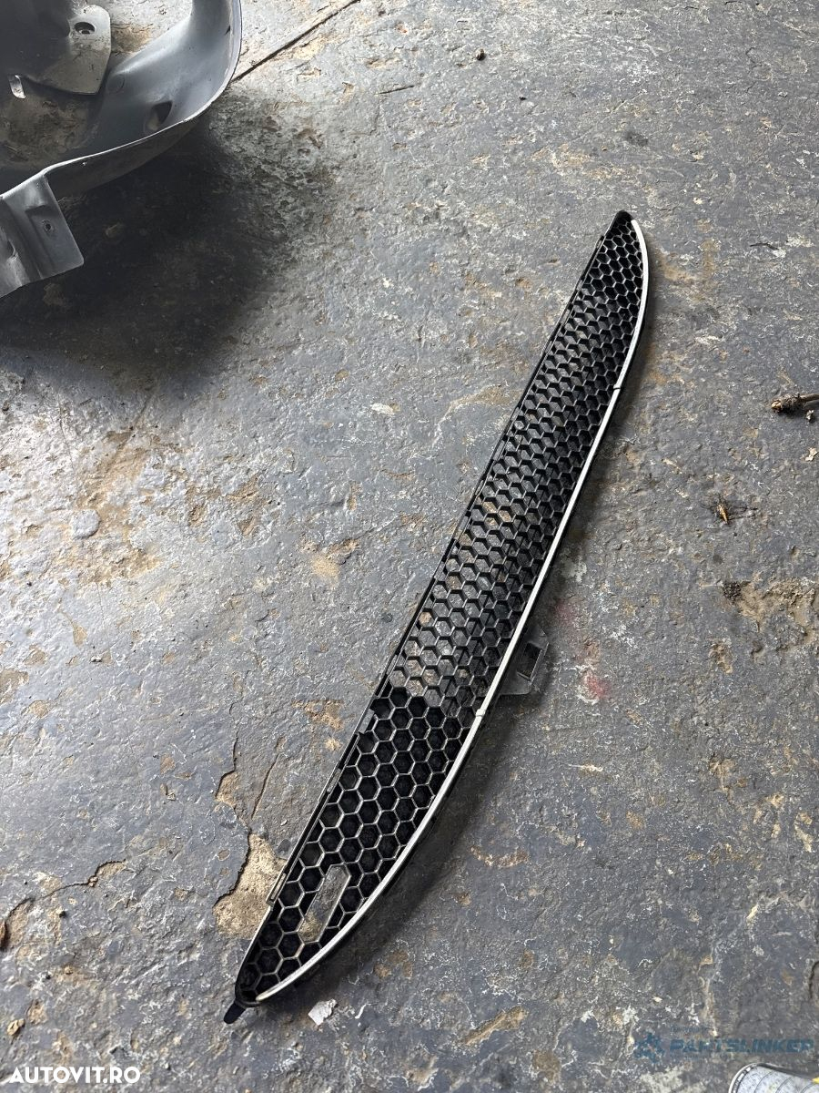 Grila inferioara bara de protectie fata PEUGEOT 206 Hatchback 2A/C 1998 - > 1.1 1.1 HFY (TU1JP) 9649021577 - 2