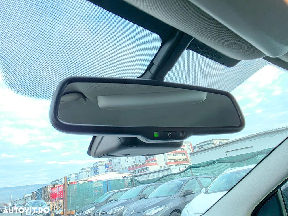 Nissan Qashqai 1.5 DCI N-Connecta - 32