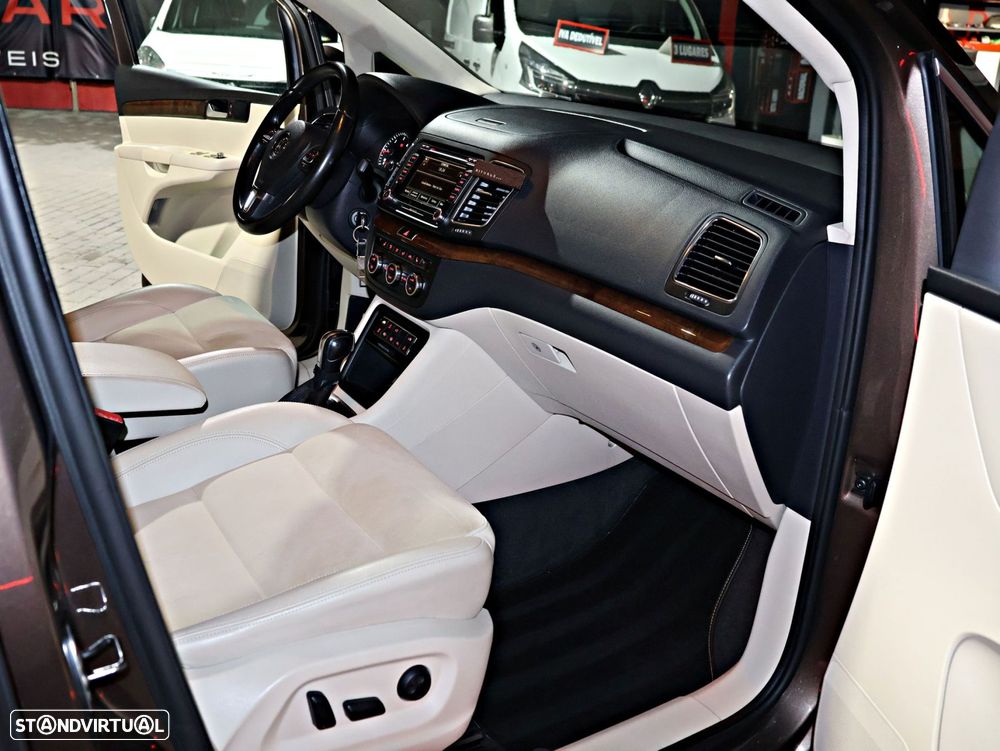 VW Sharan 2.0 TDI Highline DSG - 16