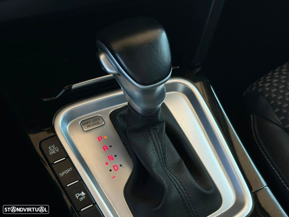 Kia XCeed 1.6 GDi PHEV Tech - 24