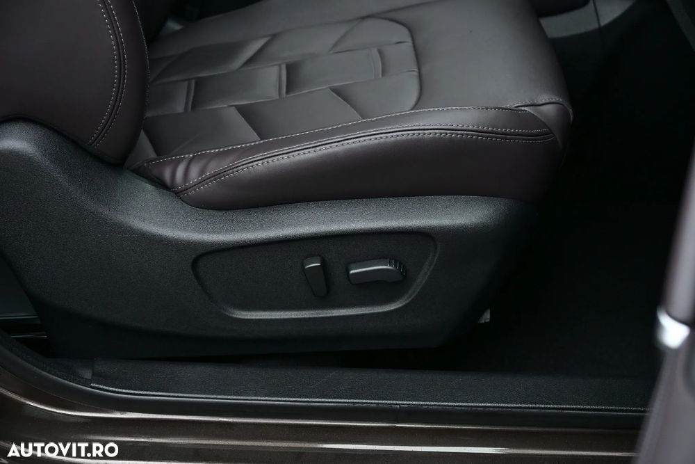 Nissan Qashqai 1.6 DCI Xtronic TEKNA+ - 18