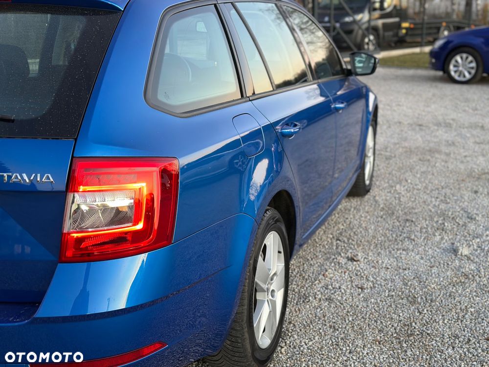 Skoda Octavia 1.5 TSI ACT DSG Style - 13