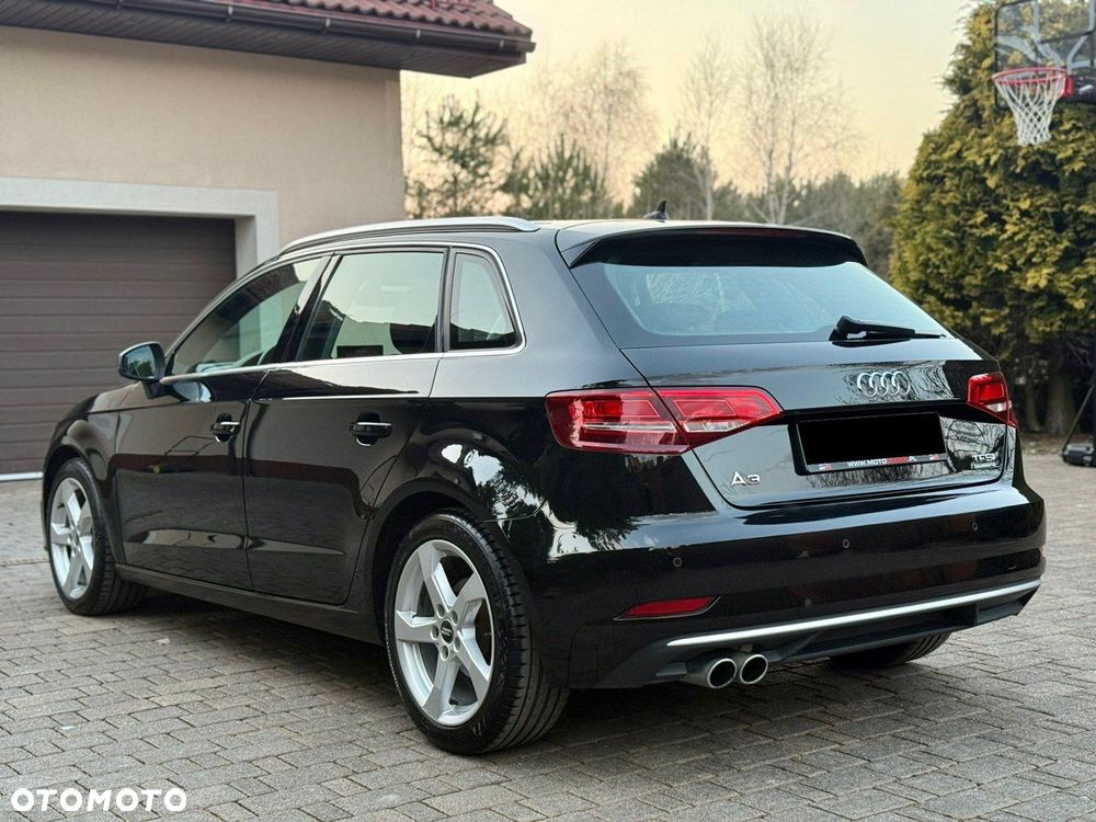 Audi A3 Sportback - 2