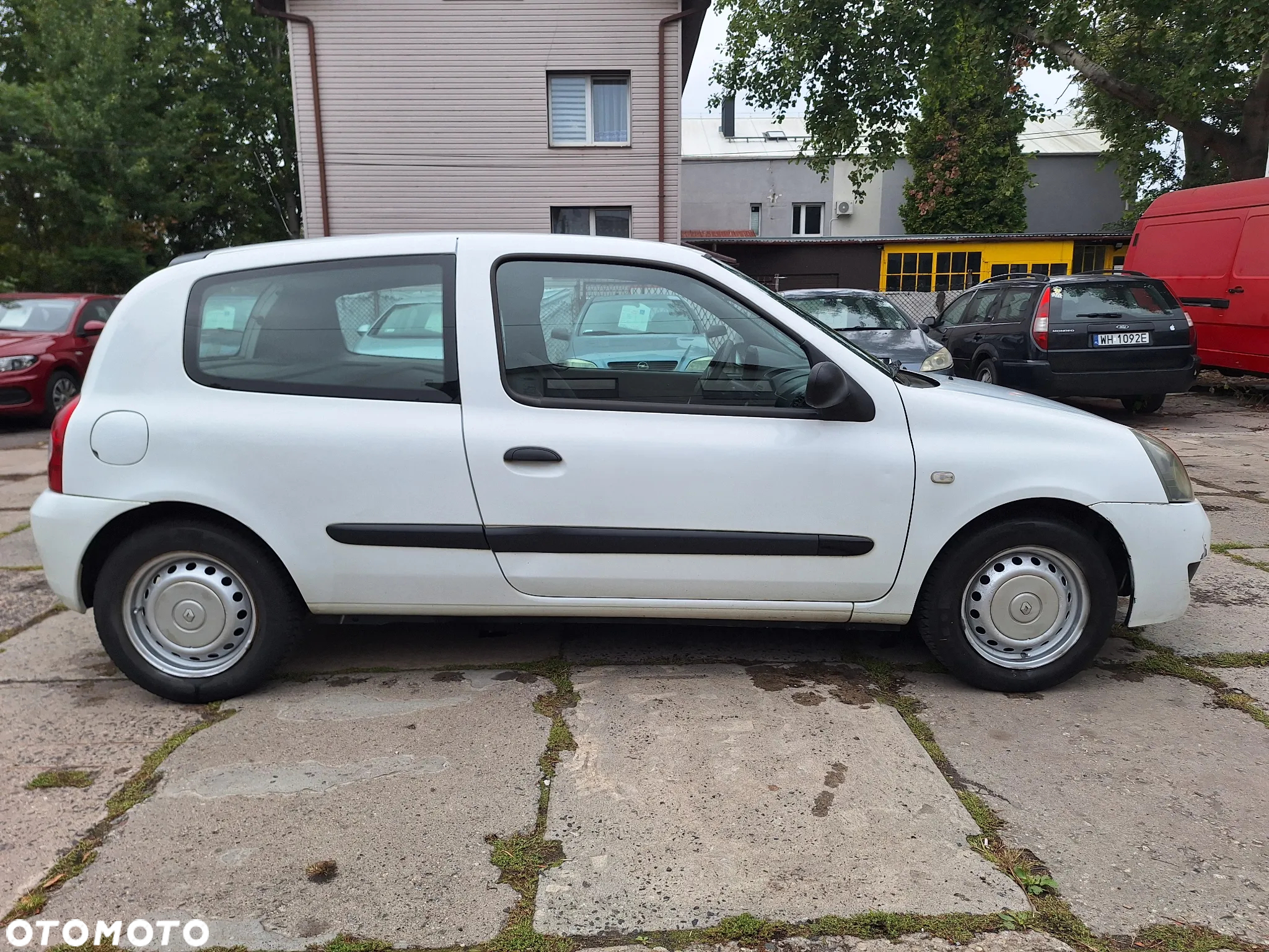 Renault Clio 1.5 dCi Campus - 4