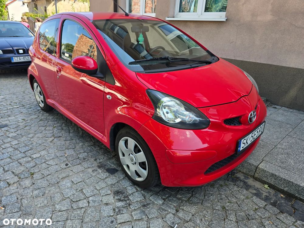 Toyota Aygo Cool - 1