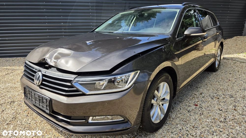 Volkswagen Passat - 3