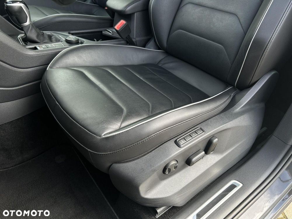 Volkswagen Tiguan 2.0 TSI 4Mot Elegance DSG - 13