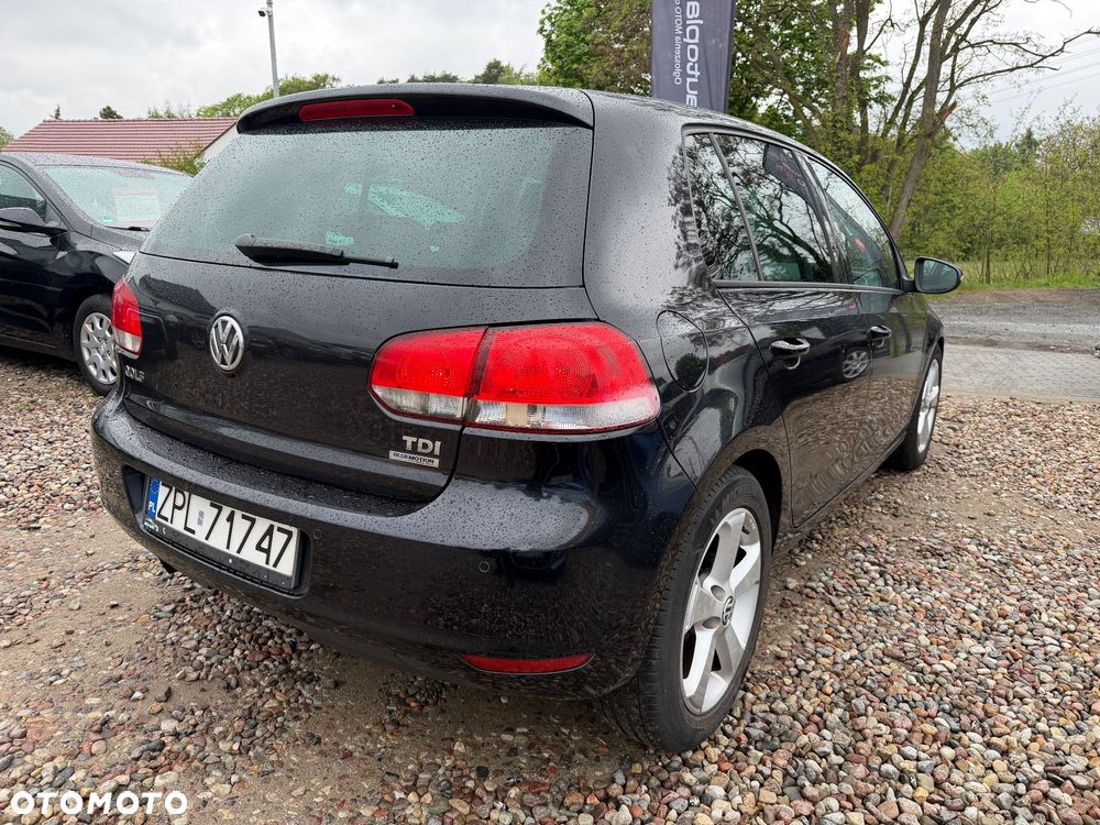 Volkswagen Golf 1.6 TDI DPF BlueMotion Technology Team - 4