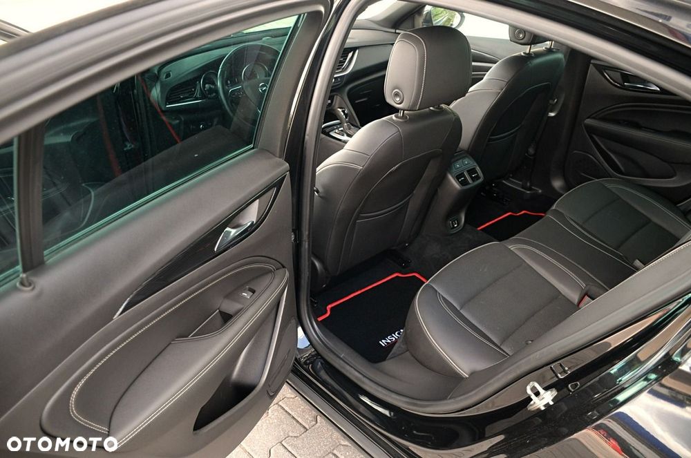 Opel Insignia - 13