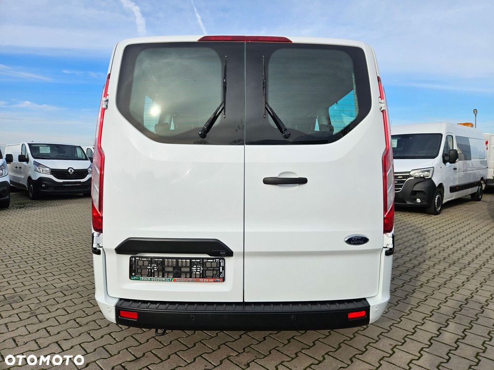 Ford Transit Custom - 10