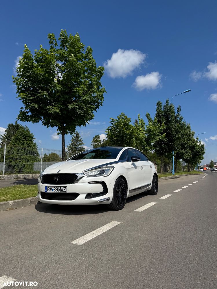 Citroën DS5 Hybrid4 EGS6 SportChic - 11