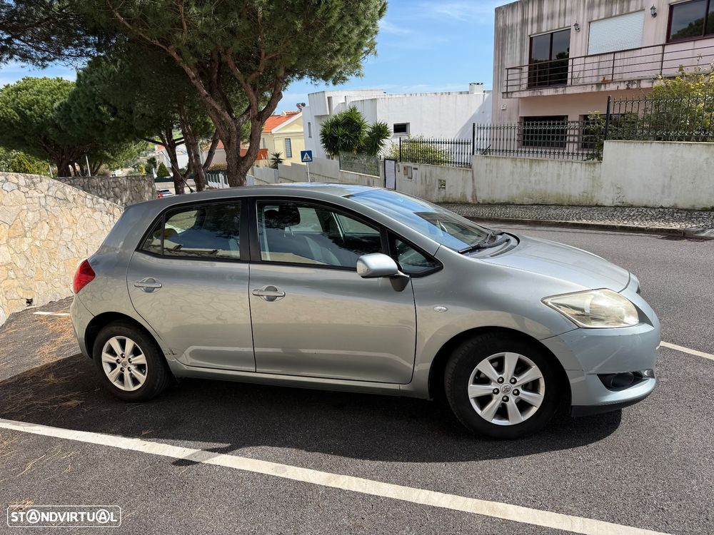 Toyota Auris 1.4 D-4D Sol DPF - 4