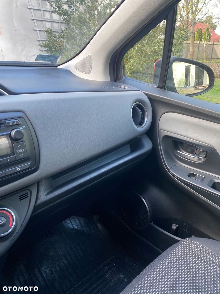 Toyota Yaris 1.0 Active - 10