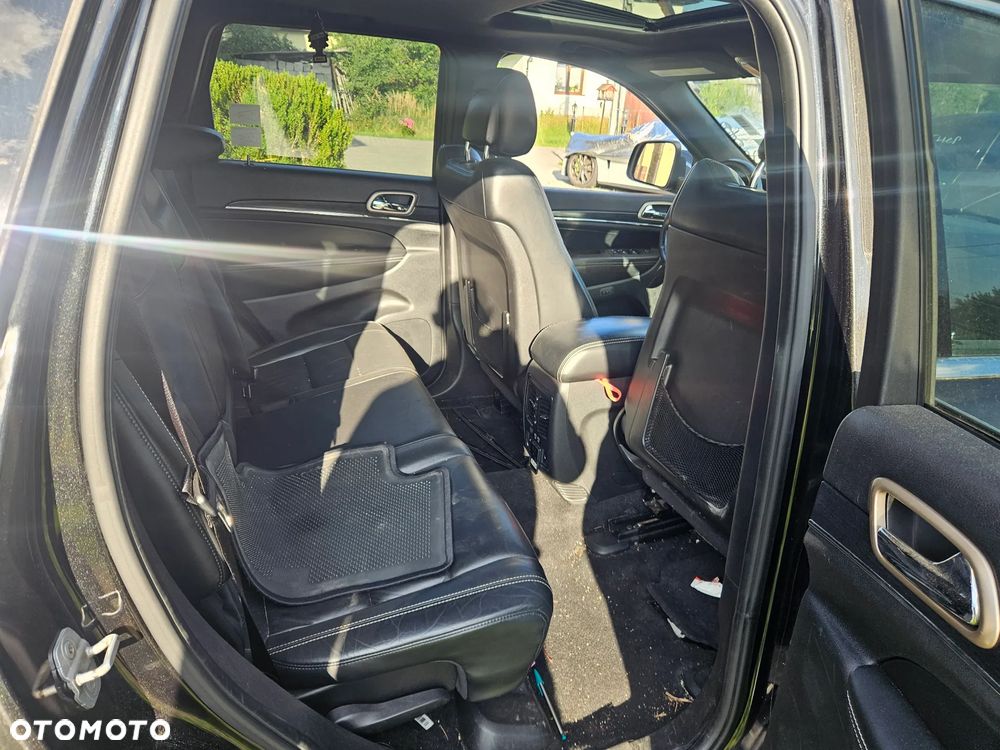 Jeep Grand Cherokee - 10