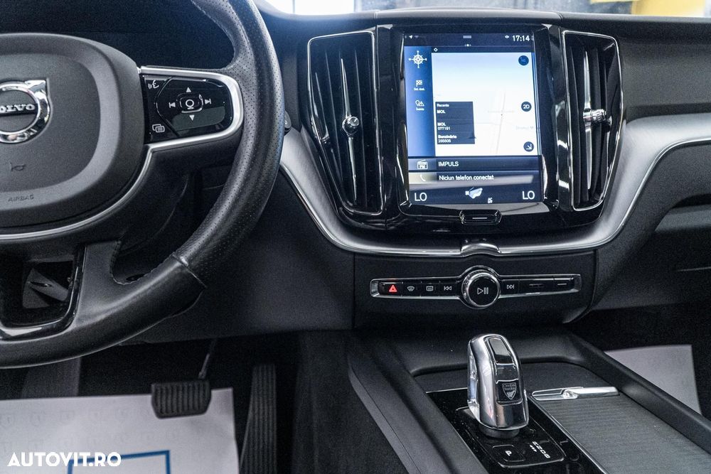 Volvo XC 60 Recharge T8 Twin Engine eAWD Inscription - 27