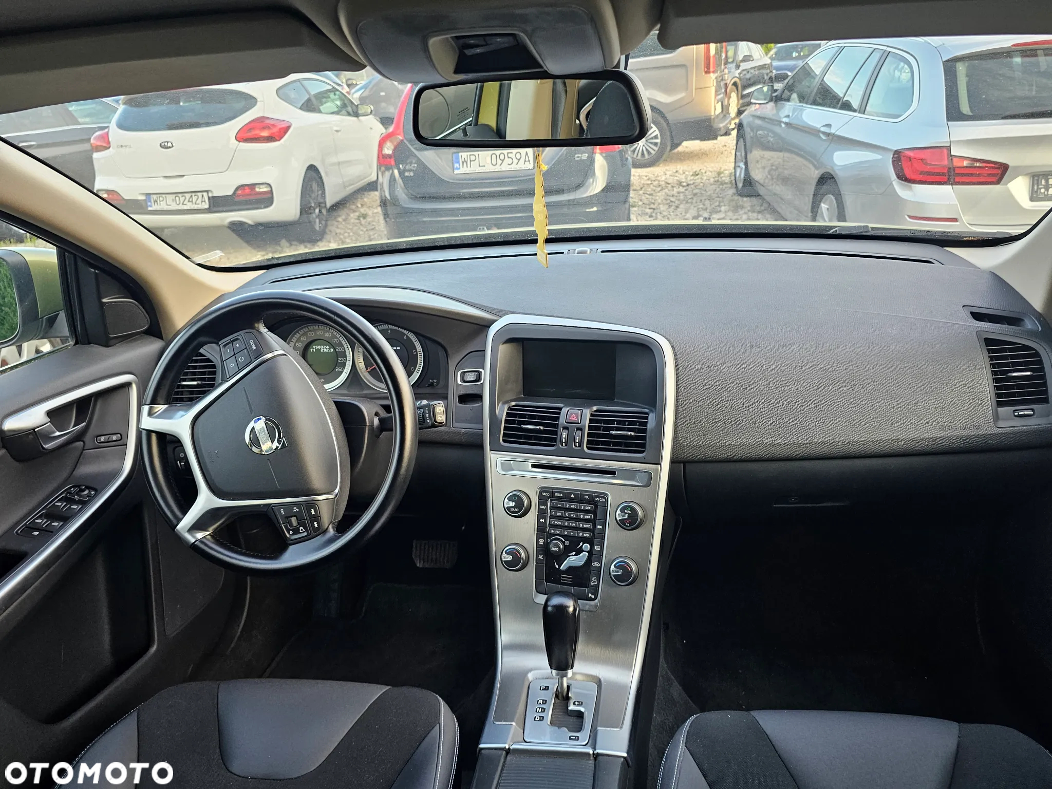 Volvo XC 60 2.4D AWD - 7