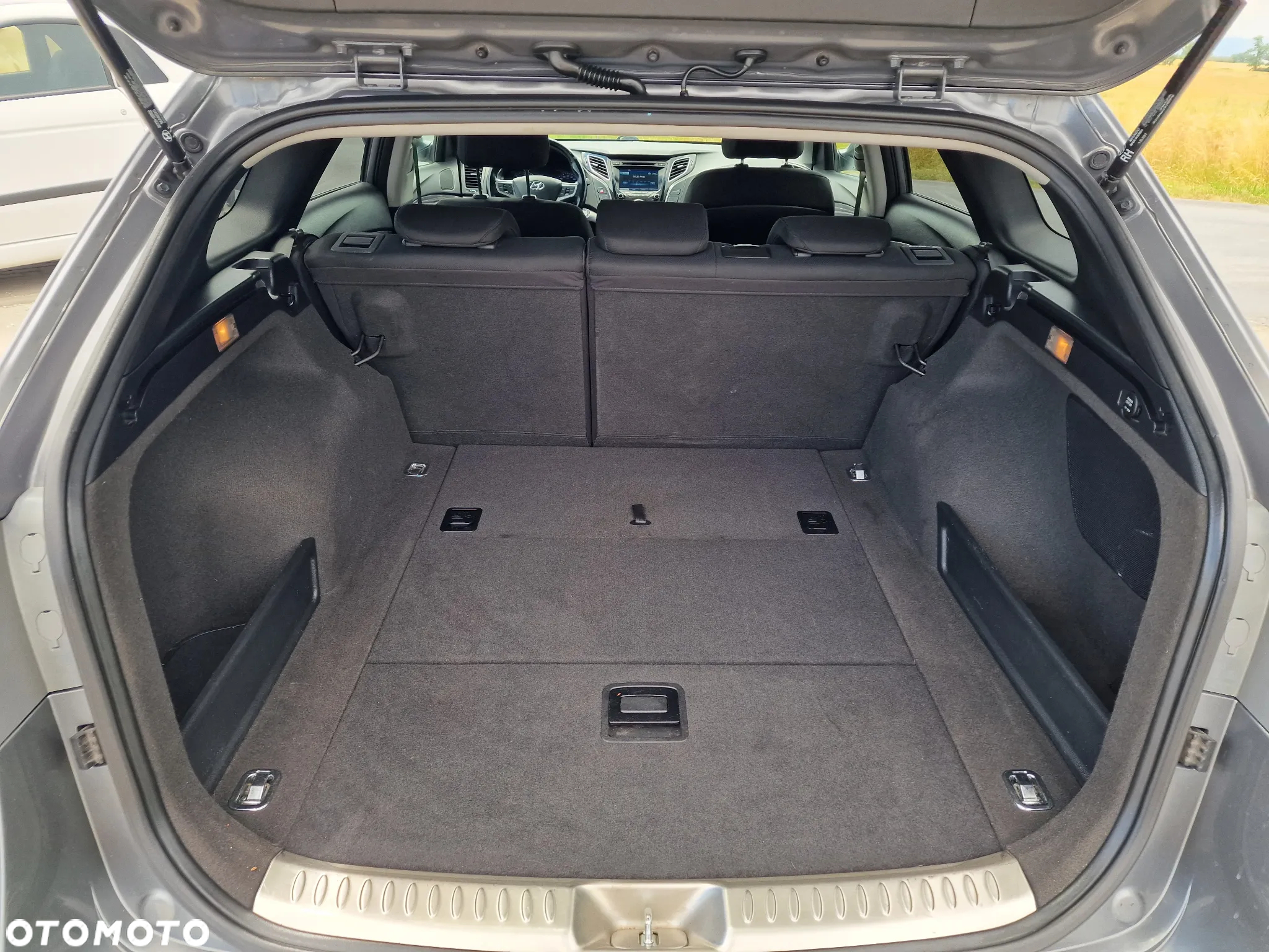 Hyundai i40 Kombi 1.7 CRDi Premium - 24