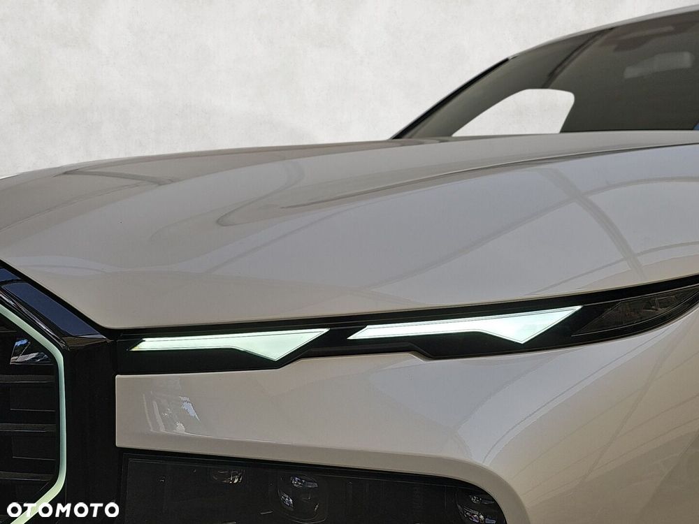 BMW XM - 39