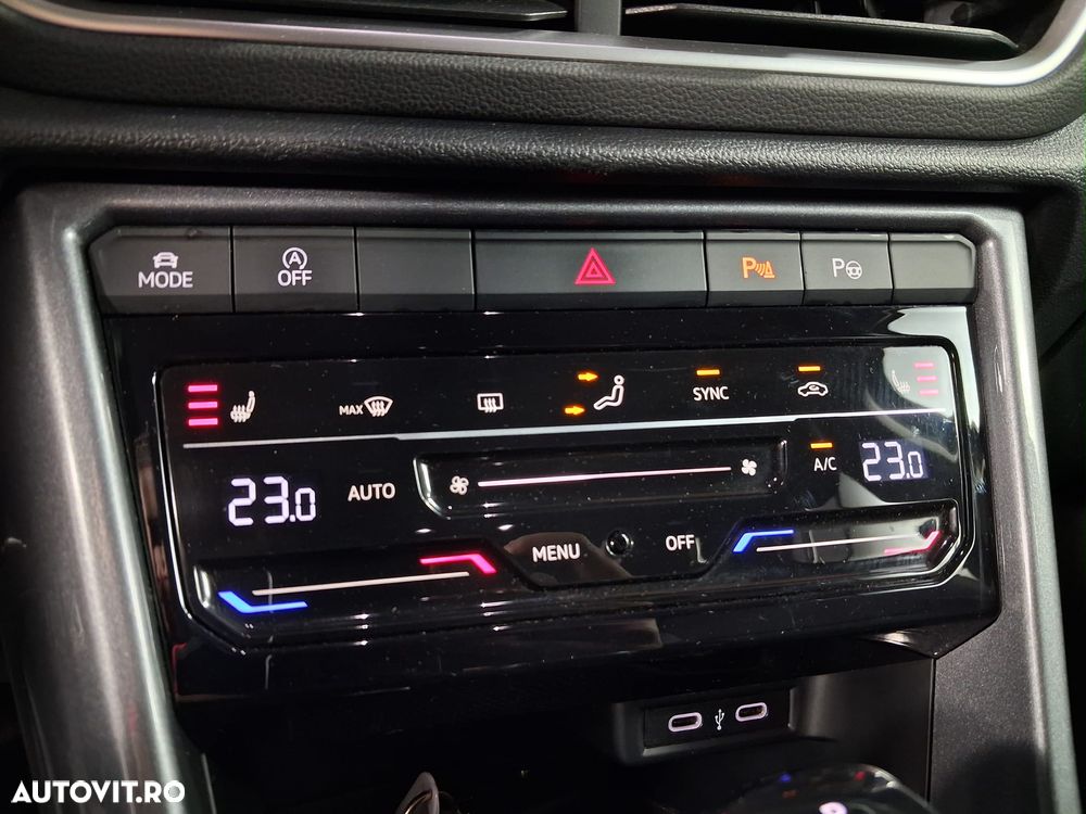 Volkswagen T-Roc 1.5 TSI DSG Style - 25