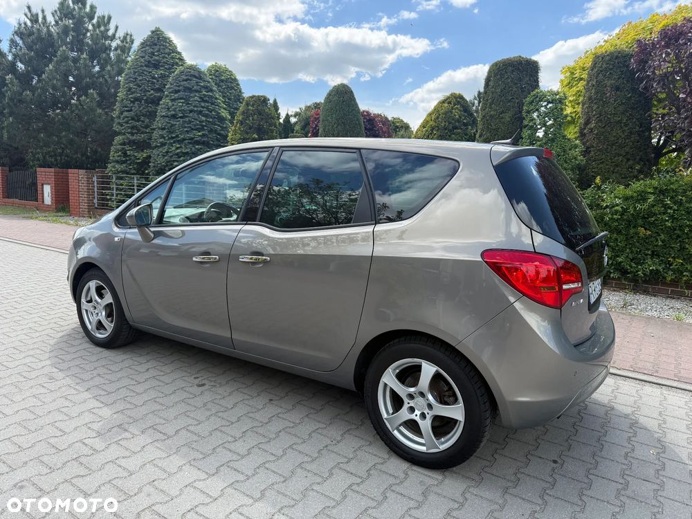 Opel Meriva 1.4 T Cosmo - 4