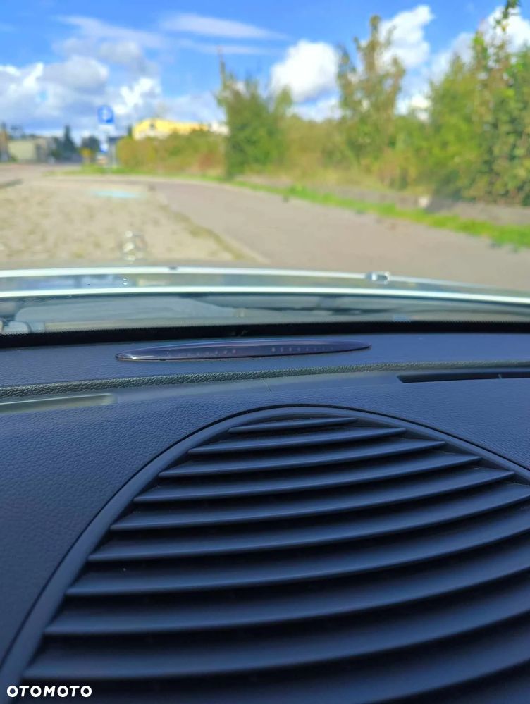 Mercedes-Benz Klasa E - 13