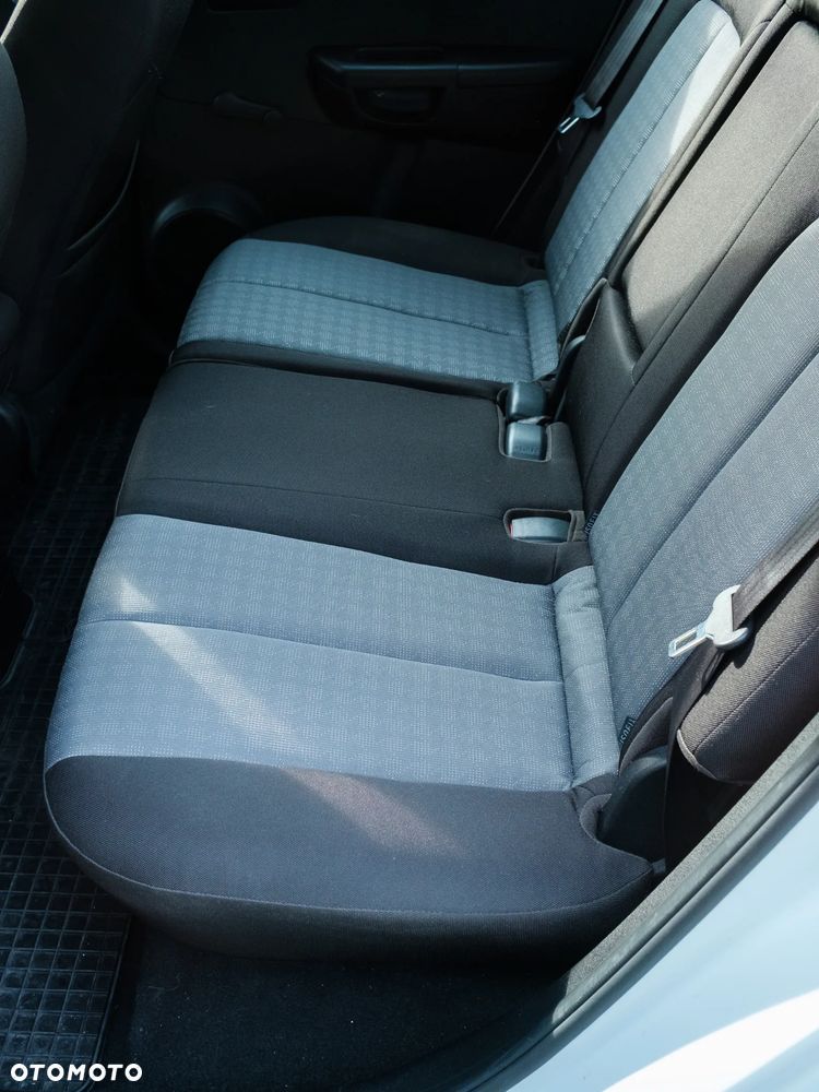 Kia Venga 1.6 M - 21
