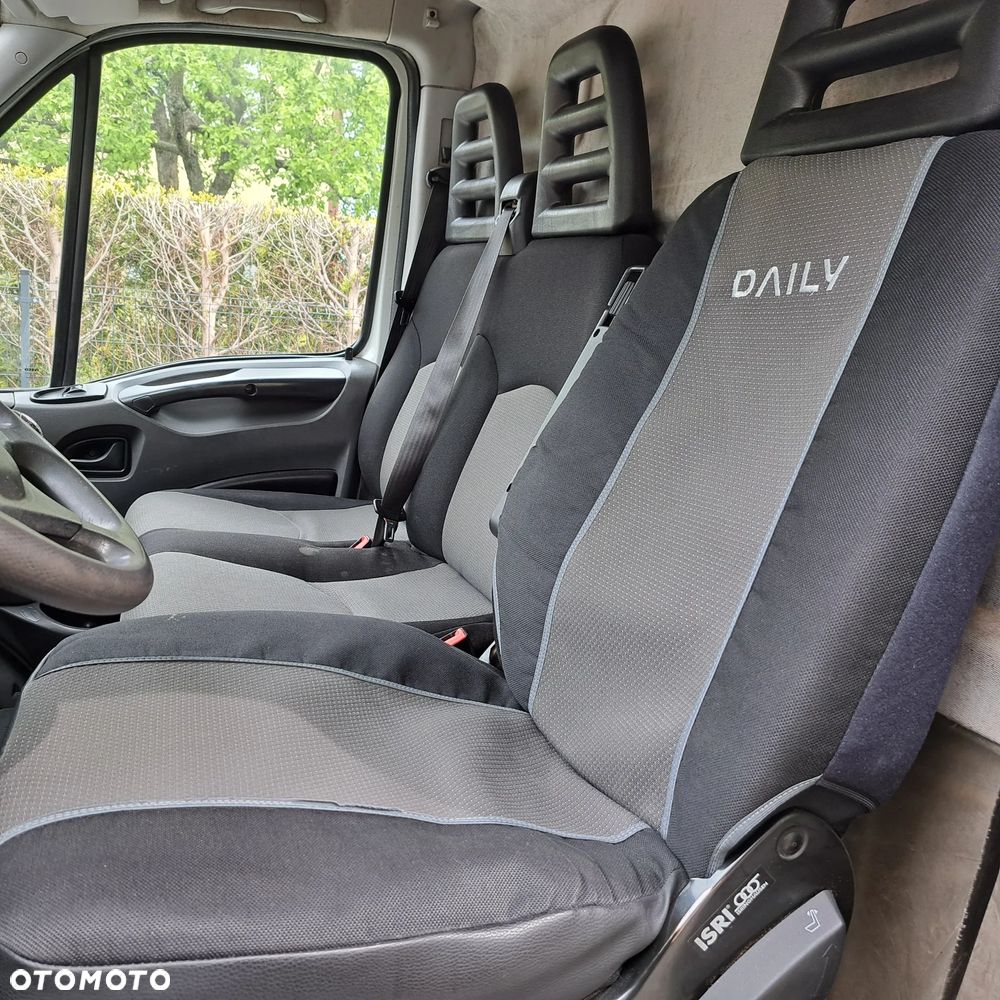 Iveco DAILY - 8