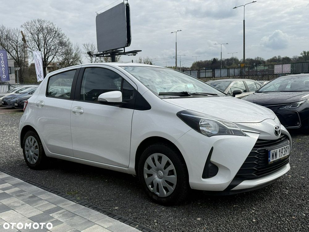 Toyota Yaris 1.5 Active - 2