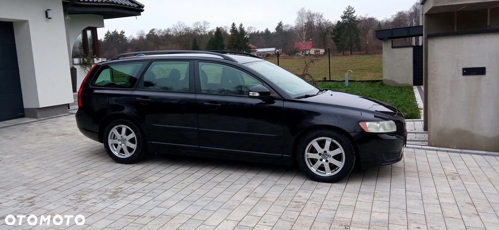 Volvo V50 1.6D DPF DRIVe - 10