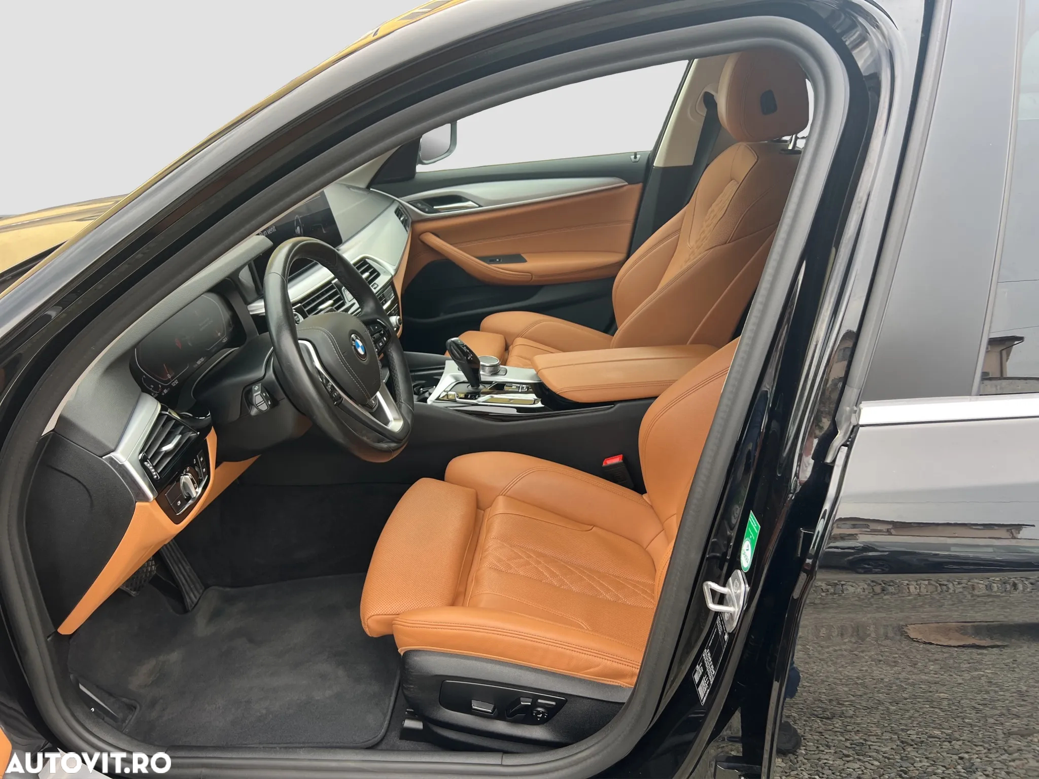 BMW Seria 5 520d Efficient Dynamics Edition Aut. Sport Line - 6