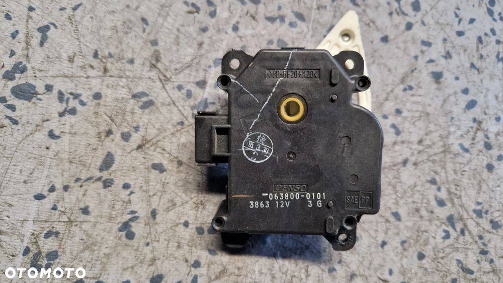 HONDA ACCORD VII SILNICZEK NAGRZEWNICY 063800-0101 - 1