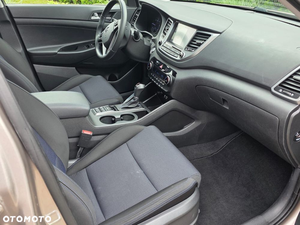 Hyundai Tucson blue 1.7 CRDi 2WD DCT Premium - 5