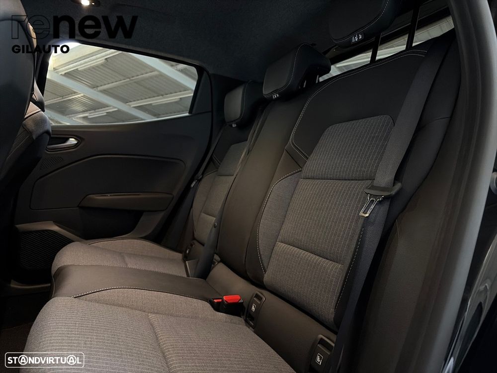 Renault Clio 1.0 TCe Techno Bi-Fuel - 27